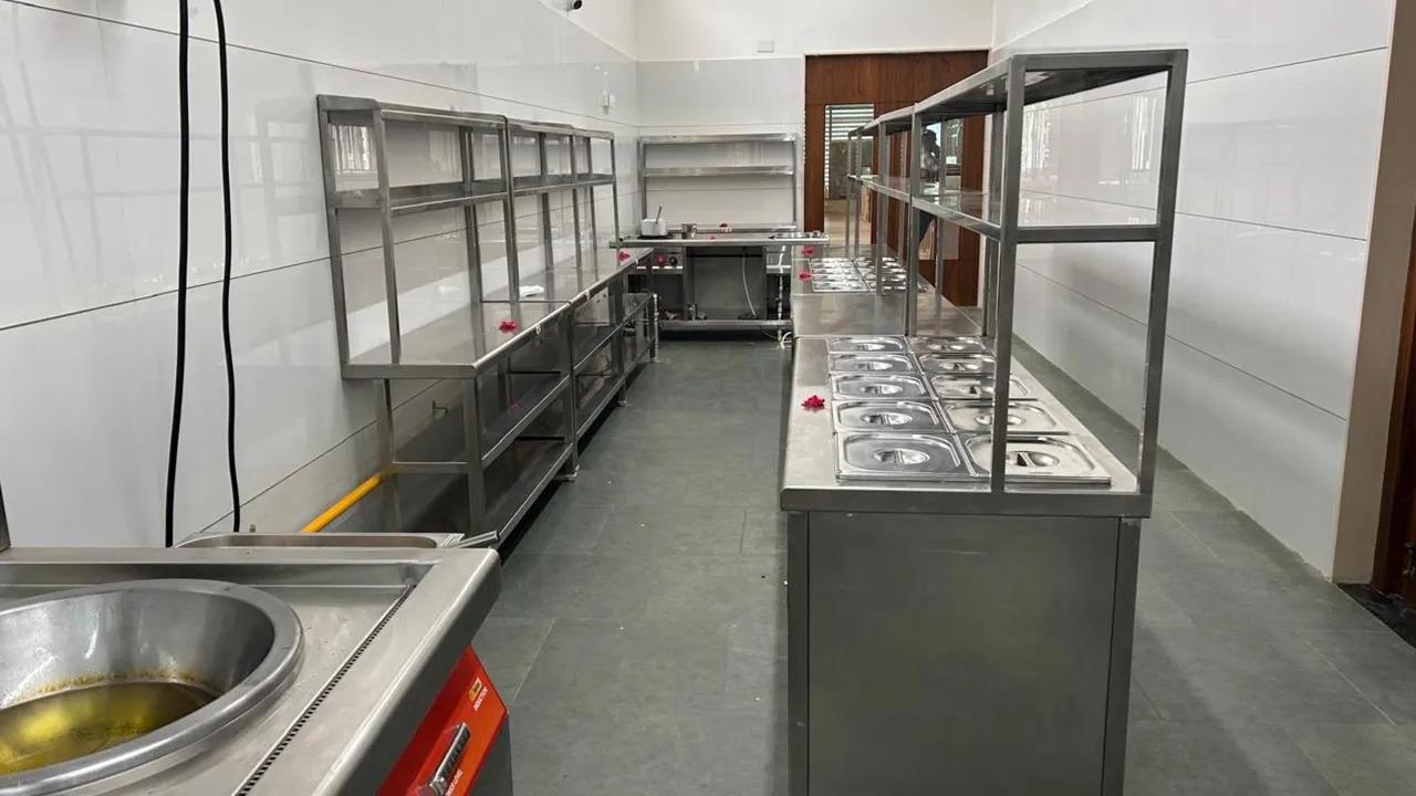 Anandhas eye hospital 05